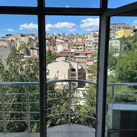 1brr In Taksim Apartment *